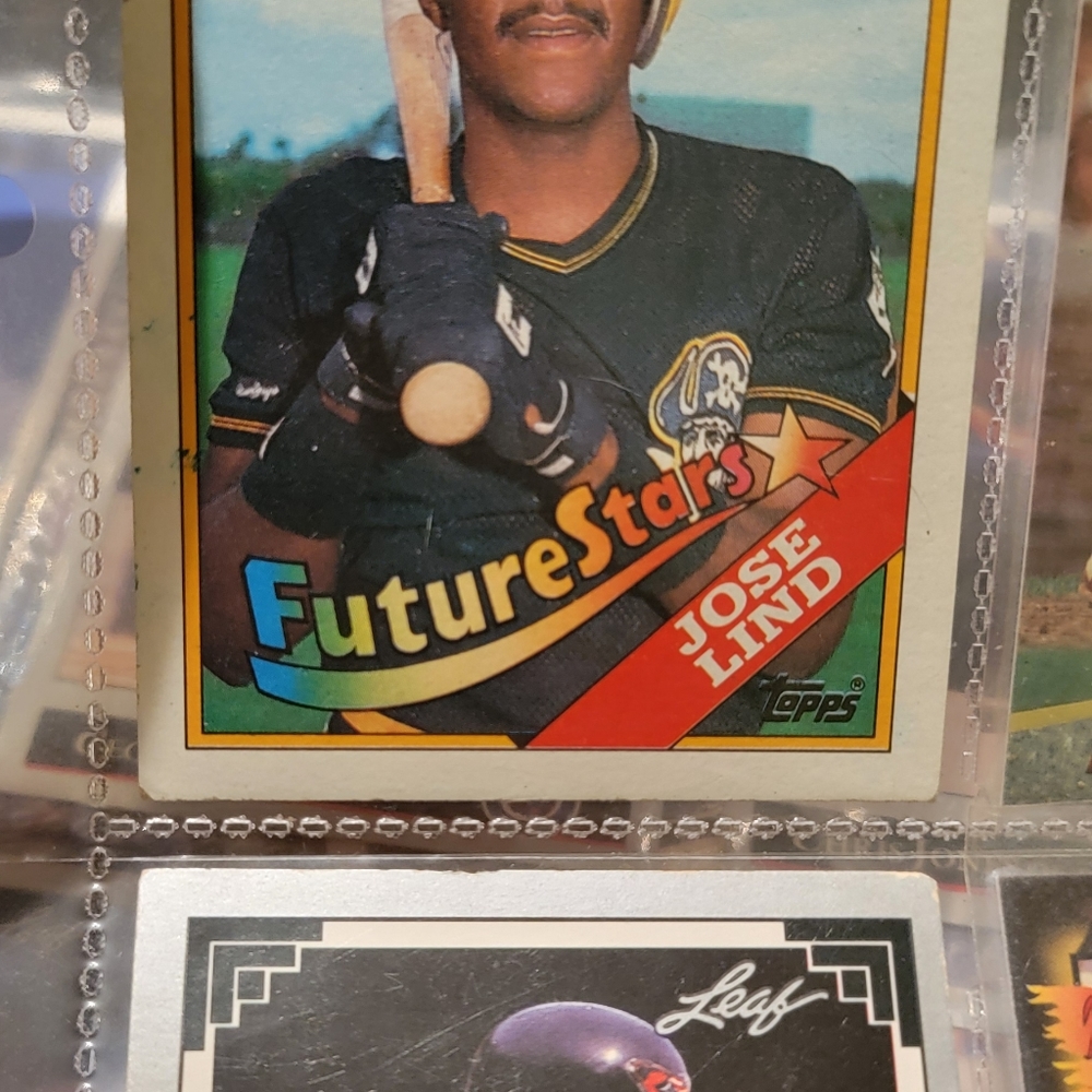 Baseball Cards 52 Pages - Picture 12 of 16